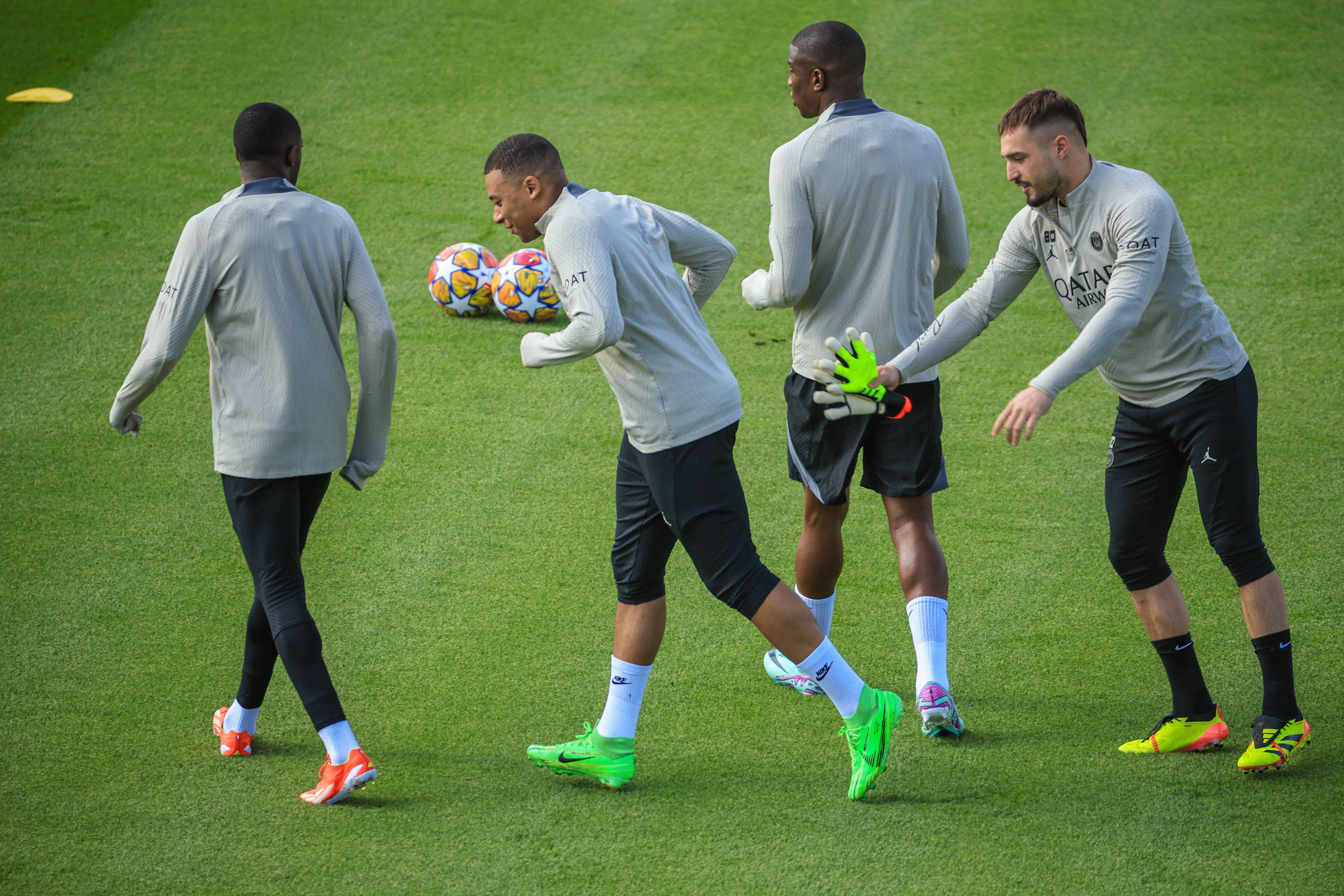 多米体育官网包含国际比赛日体能课后，费城76人单刀错失备战欧冠，震撼外界，轮换策略成焦点的词条